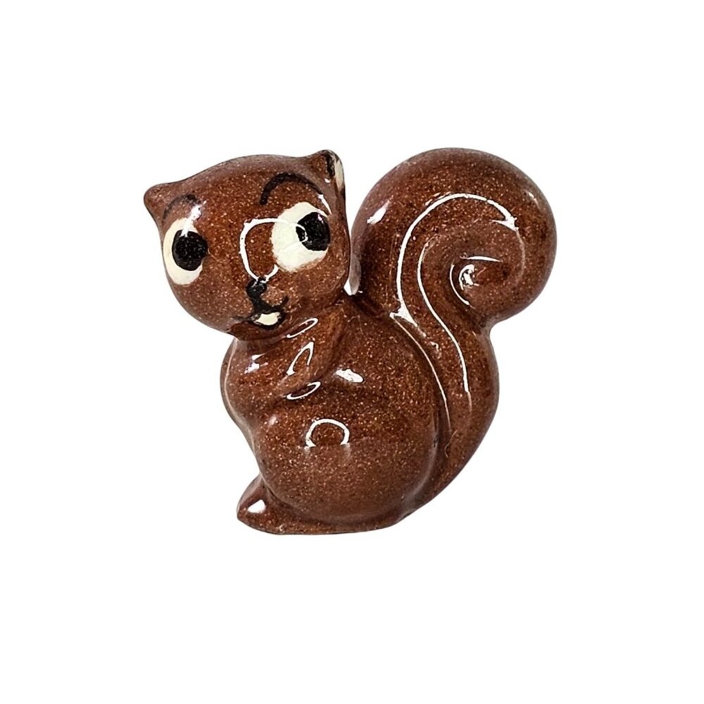Hagen Renaker Early Baby Squirrel Brown Miniature Figurine Ceramic Sitting Up